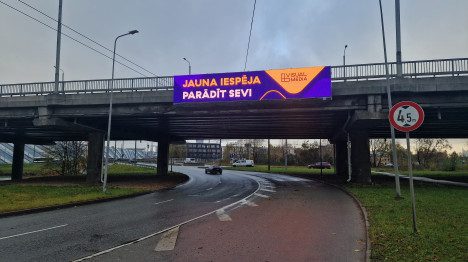 Overpass over Bieķengravis in K. Ulmaņa gatve No. 16.1 (Mūkusalas circle, Pārdaugava direction)